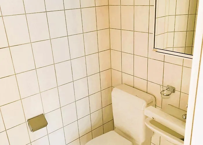 3 Flat With Balcony In Zurich, Kar شقة